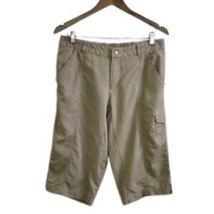 COLUMBIA khaki nylon outdoor hiking utility bermuda capris